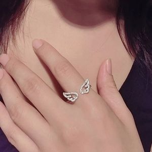 Angel wings rhinestone resizable ring